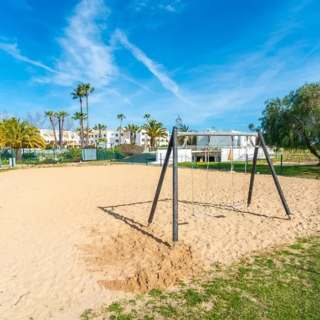 דירה Antigo Golden 1bdr W Beach & Pool Access Included *