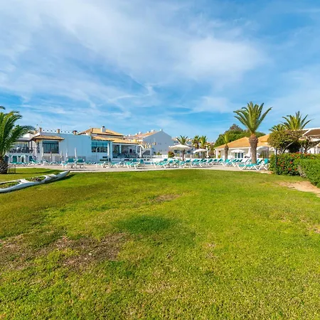 Apartment Antigo Golden 1bdr W Beach & Pool Access Included *